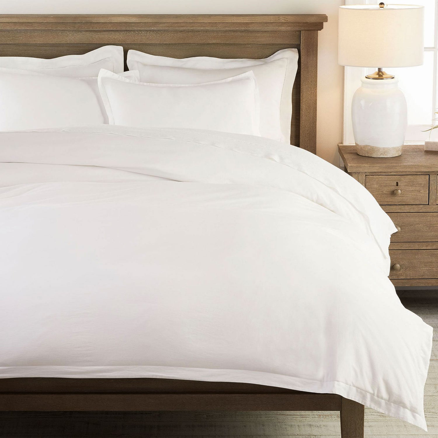Crisp Tailored Quilt Cover